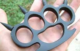 brass knuckles with spikes